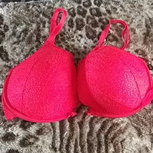Pink Victoria's Secret super push-up 36 triple D